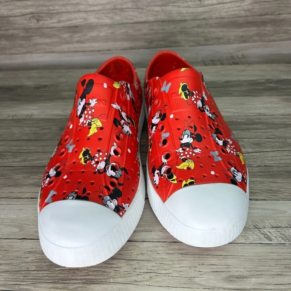 Native Disney Minnie Mouse Jefferson Slip-on Shoe Size Womens 7‎ Mens 5 Red